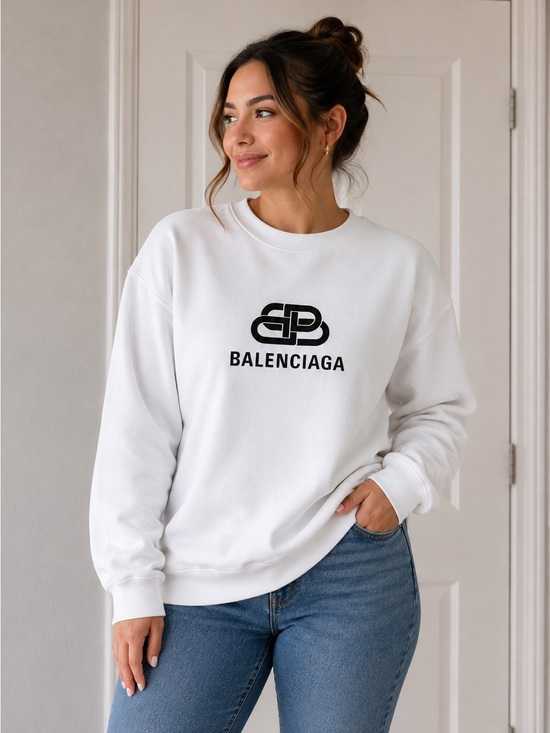 Tops - Bal. Crewneck sweatshirt